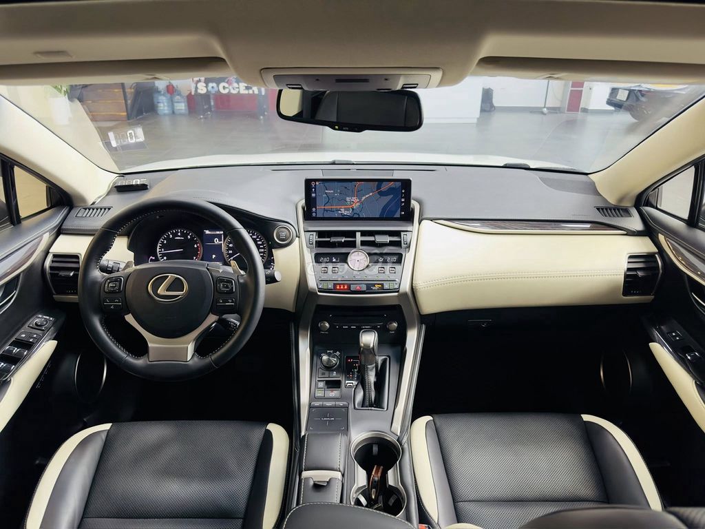 LEXUS NX300 MODEL 2018 RẤT ĐẸP. Mua bán Ô tô tại Quận 7 Tp Hồ Chí Minh được đăng bởi Thanh Tùng NSG hình 8