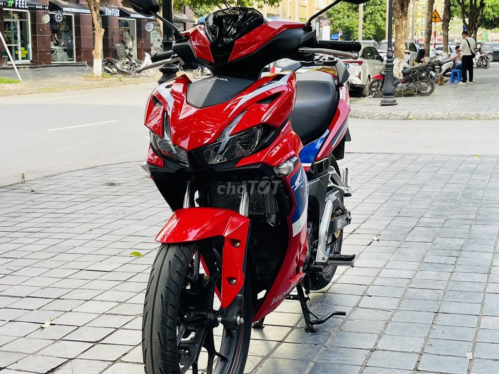 Honda Winner X 150 ABS đỏ xanh mới mua 2024 đi ít. Mua bán Xe máy tại Quận Bắc Từ Liêm Hà Nội được đăng bởi VIỆT ANH hình 6