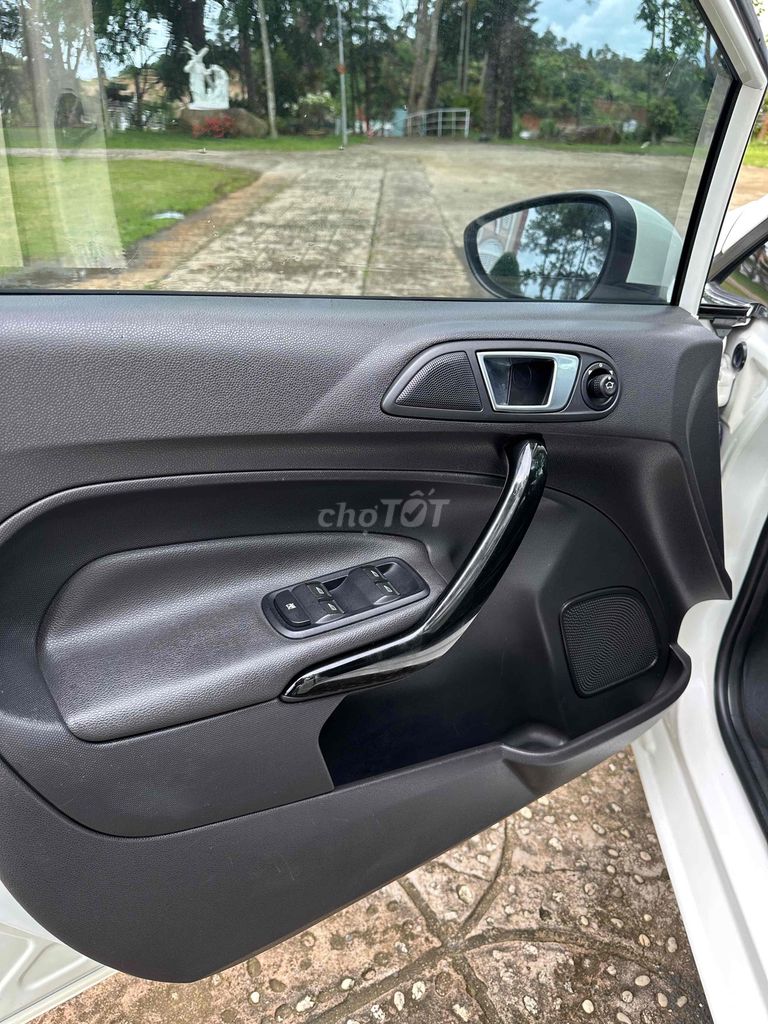 Ford Fiesta 2014 1.0 AT Sport - 160000 km. Mua bán Ô tô tại Thành phố Bảo Lộc Lâm Đồng được đăng bởi Trần Hữu Trọng hình 5