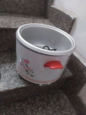 Nồi cơm điện Kim Cương 1.8L Mới. Mua bán Bếp, lò, đồ điện nhà bếp tại Quận 10 Tp Hồ Chí Minh được đăng bởi Tuấn