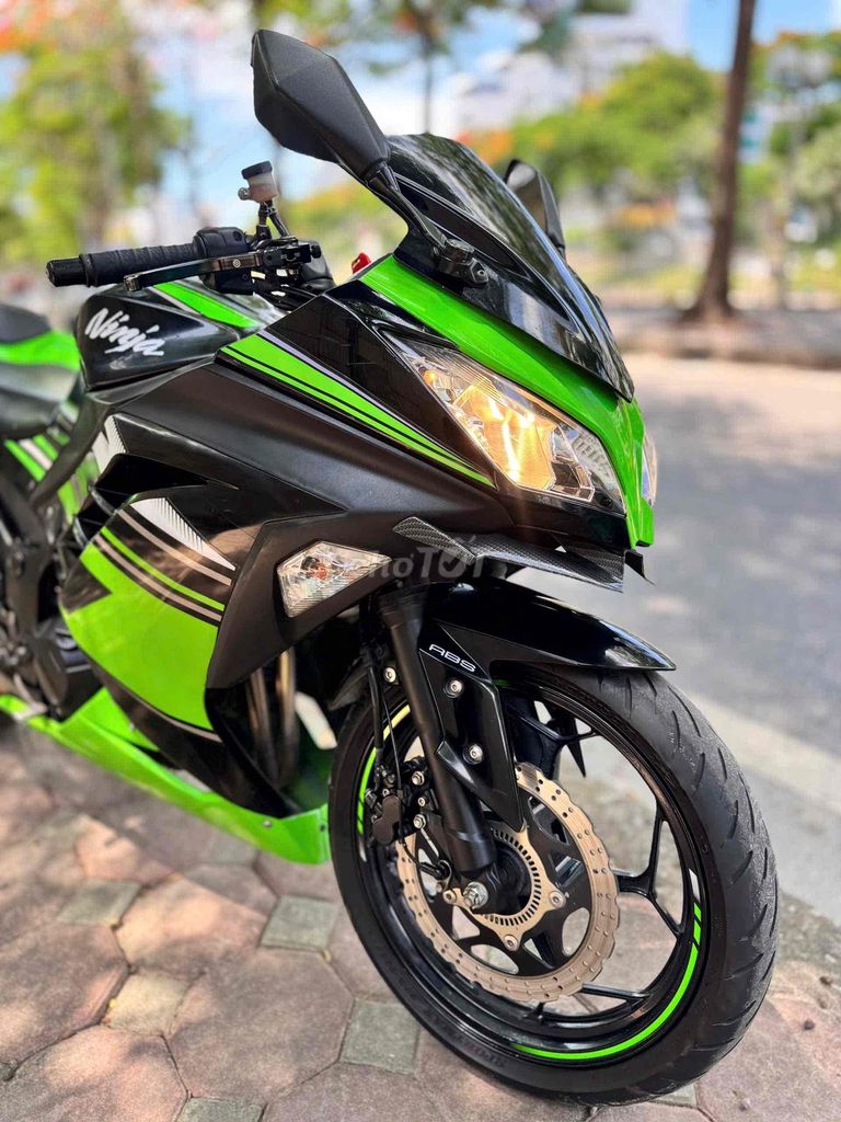 Kawasaki Ninja 300 ABS, полный титановый выхлоп