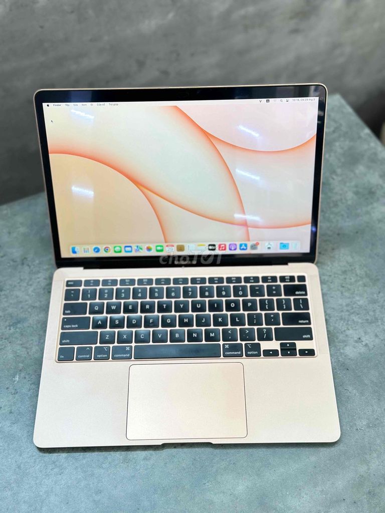 MacBook Air 2020 Gold 8/256gb máy đẹp. Mua bán Laptop tại Quận Thanh Khê Đà Nẵng được đăng bởi Thiện Lê TShop 16 Lê Đình Lý hình 1