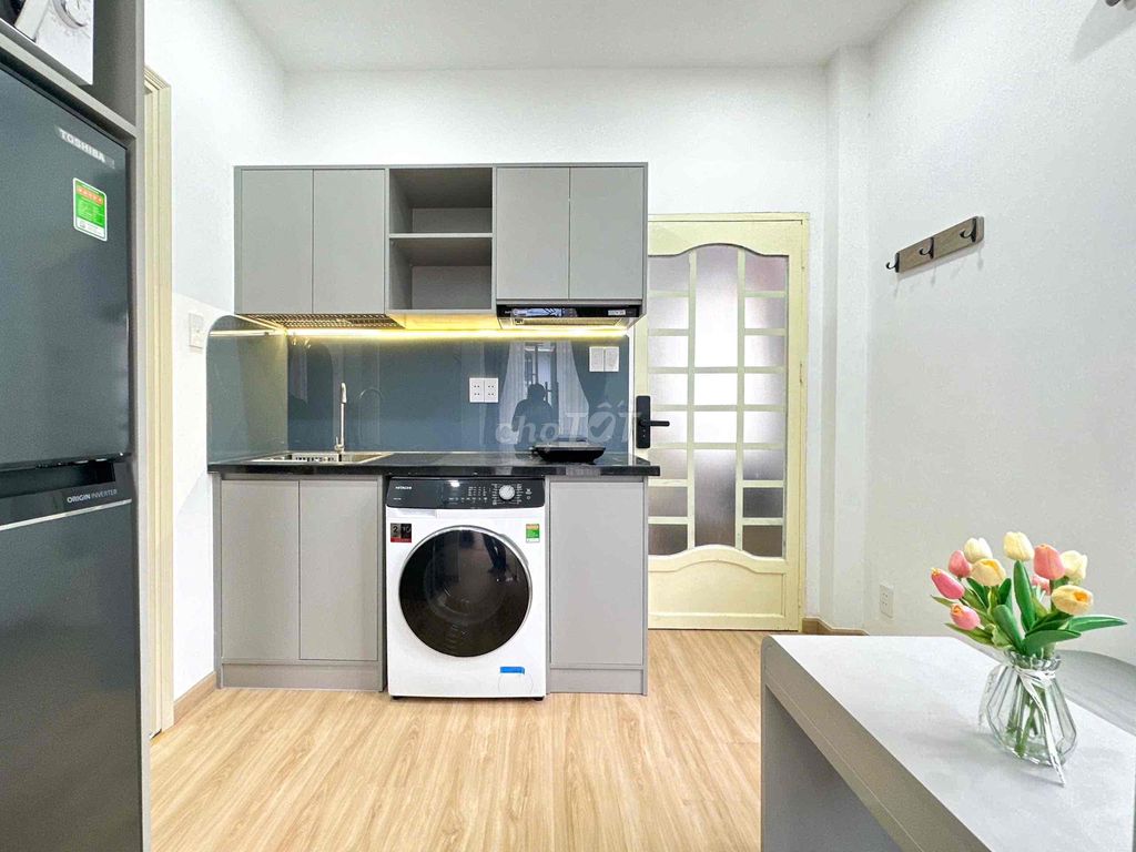 Căn hộ 1PN 45m² full nội thất ban công siêu thoáng đường Lê Văn Sỹ