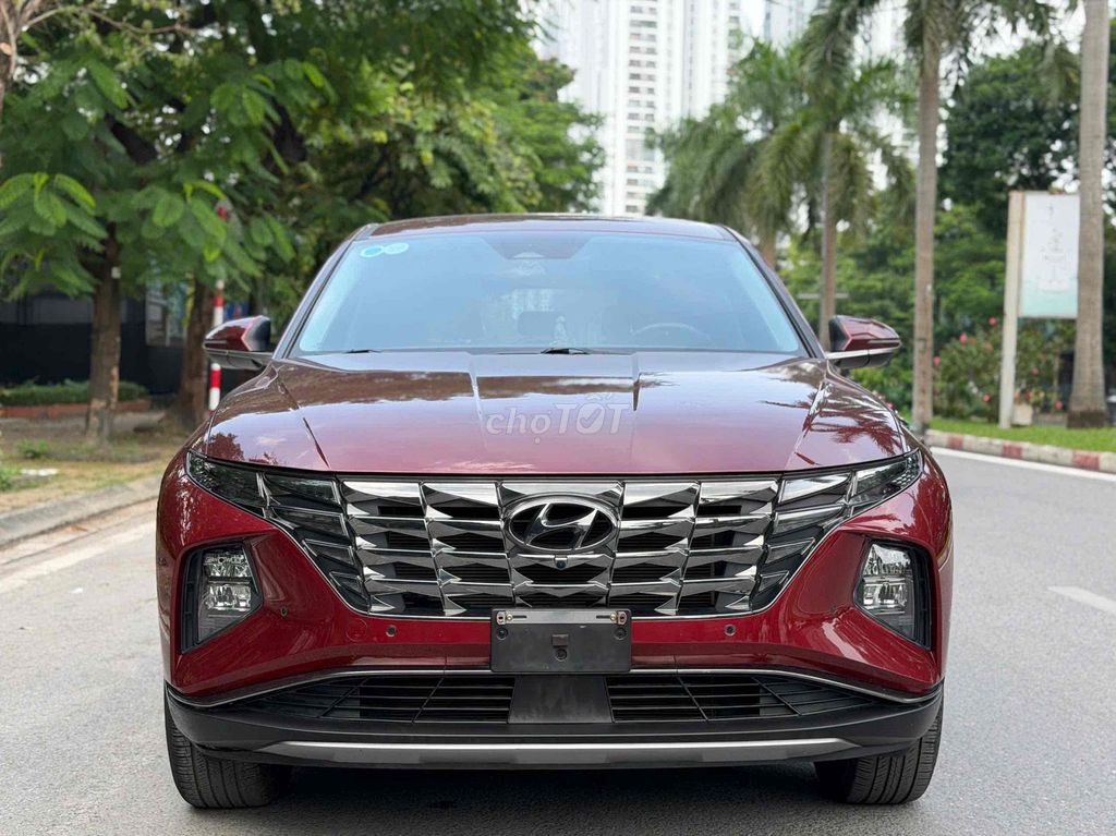 Hyundai Tucson, 5 мест, красная кожа