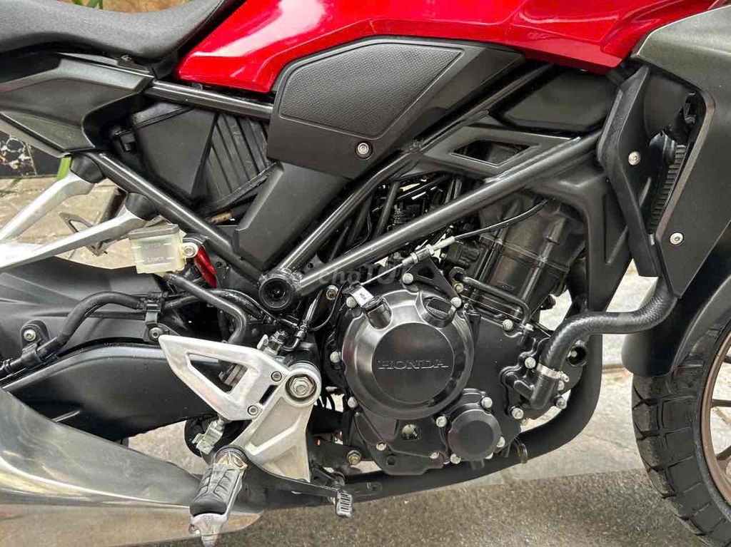 HONDA CB300R motor pkl xe lướt đẹp keng 2022 mới. Mua bán Xe máy tại Quận Cầu Giấy Hà Nội được đăng bởi Tong motor xe may hình 6