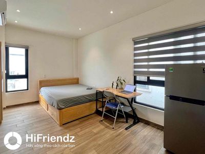 Căn Hộ Studio Cửa Sổ Thiết Kế Hiện Sang Trọng