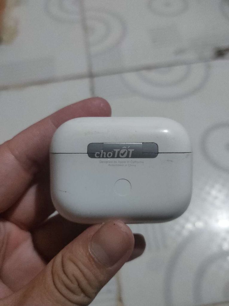 Cần thanh lý hộp sạc airpod pro