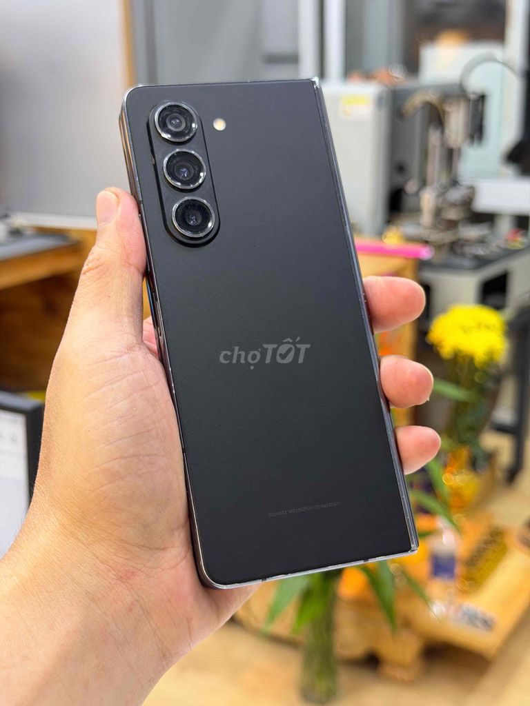 Samsung Galaxy Z Fold 5 512GB Đen. Mua bán Điện thoại tại Quận Thanh Khê Đà Nẵng được đăng bởi dương hình 1