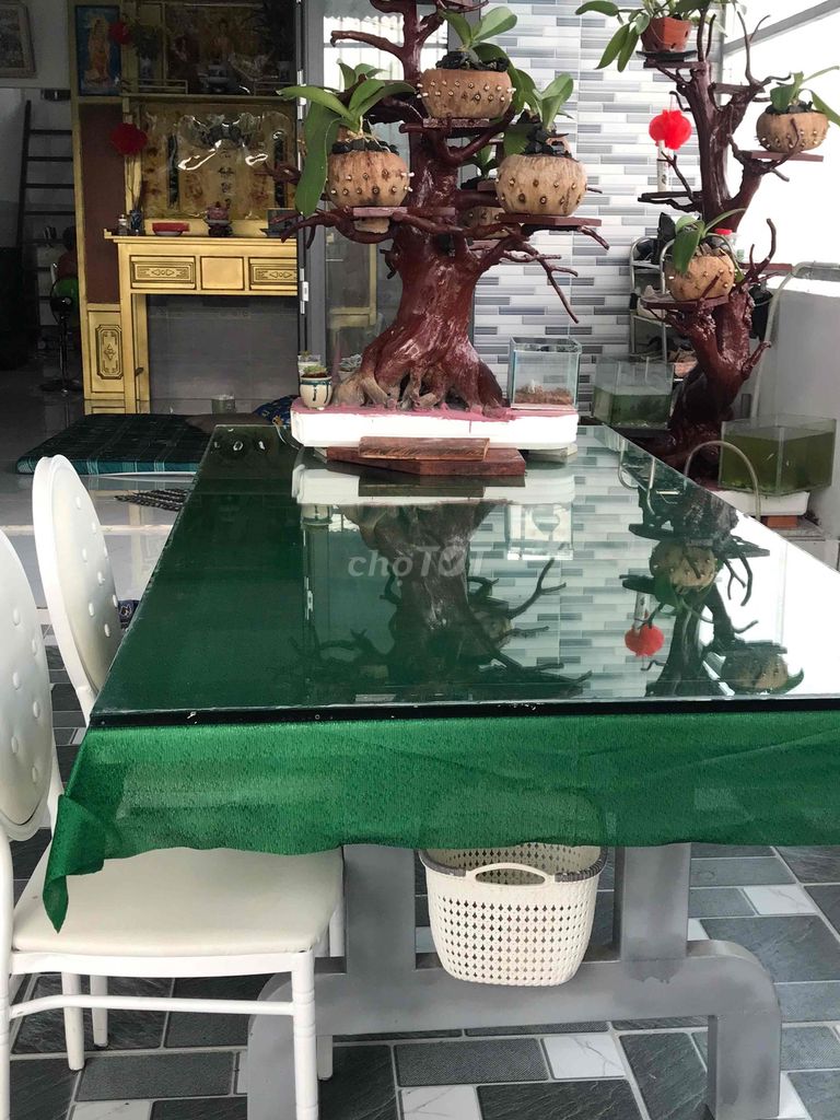 lở đặt bàn hơi to. Mua bán Bàn ghế tại Huyện Nhơn Trạch Đồng Nai được đăng bởi Truong phước Đức hình 1