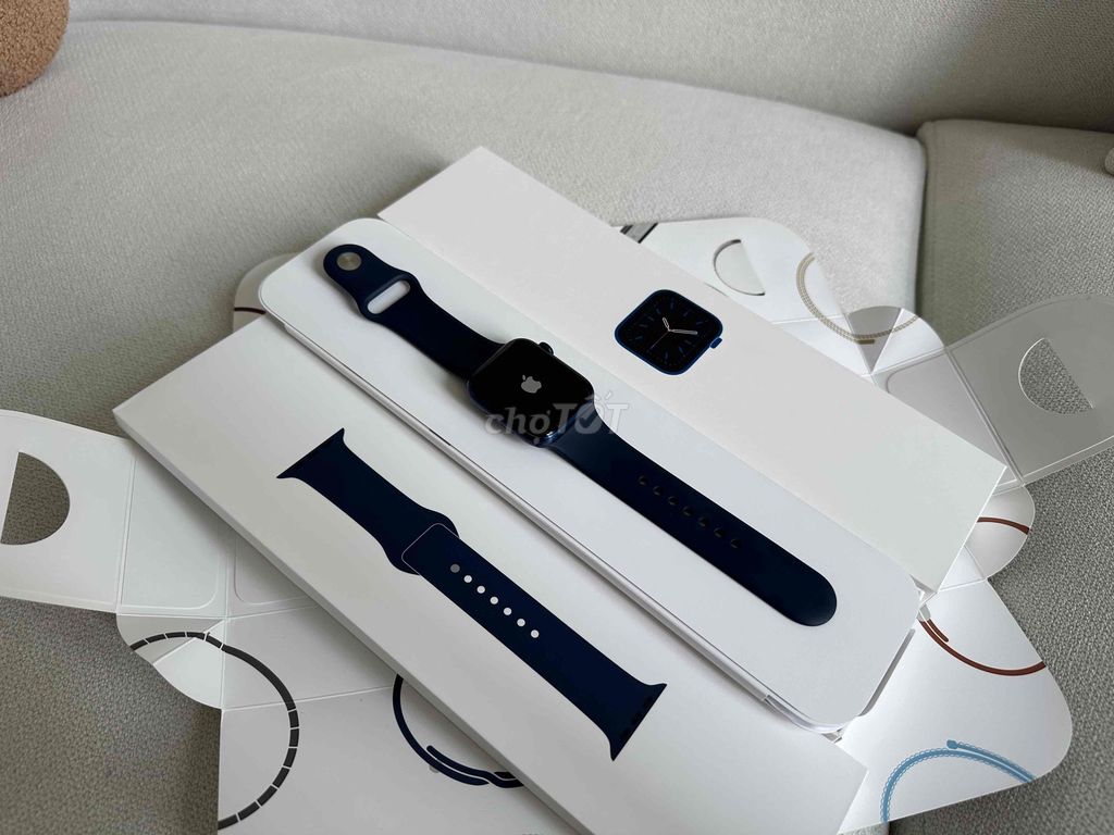 Apple Watch Series 6 - 44mm - GPS Xanh đậm. Mua bán Thiết bị đeo thông minh tại Quận Gò Vấp Tp Hồ Chí Minh được đăng bởi Trường Can hình 1
