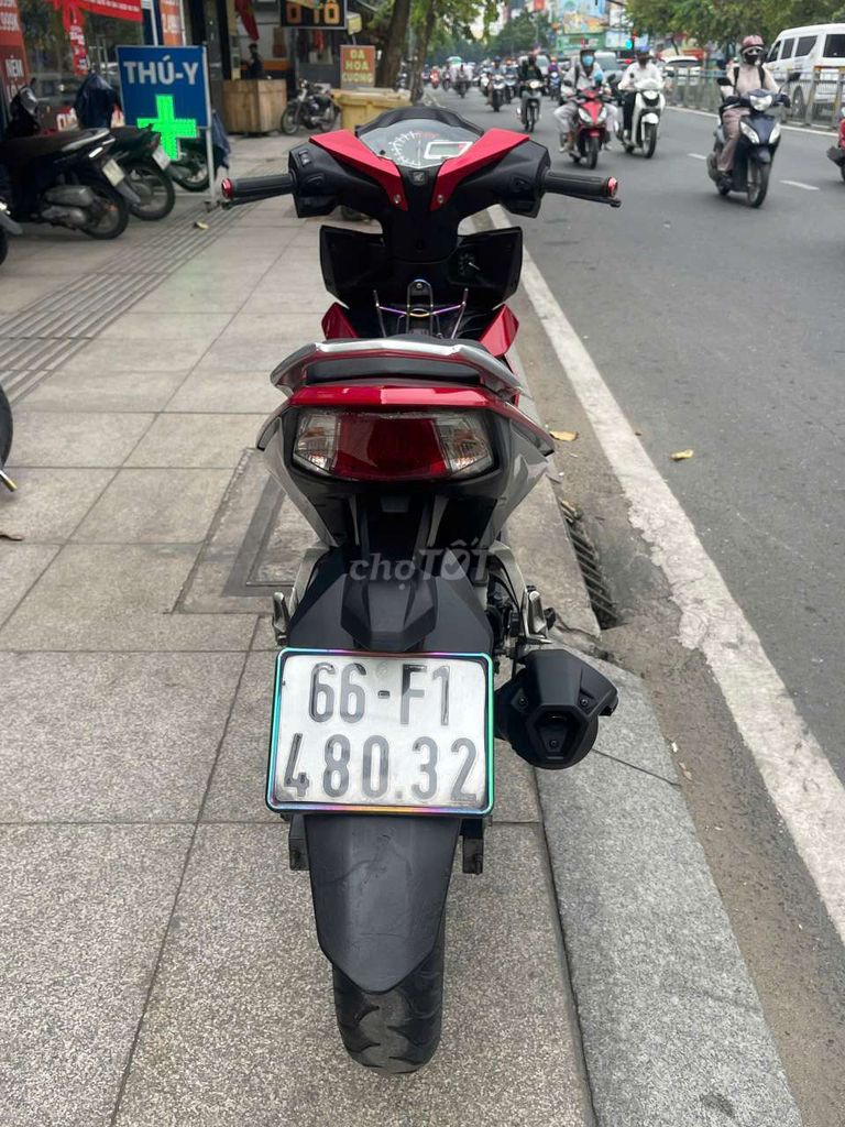 Honda winner 2018 mới 90% Bstp chính chủ. Mua bán Xe máy tại Quận Tân Phú Tp Hồ Chí Minh được đăng bởi Tuanduy hình 4