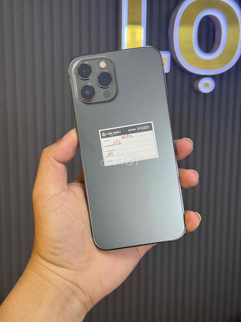 Iphone 12 Promax 256. Bán góp Bao nậu xấu. Mua bán Điện thoại tại Thành phố Bến Tre Bến Tre được đăng bởi Lộc Giàuuuu hình 1