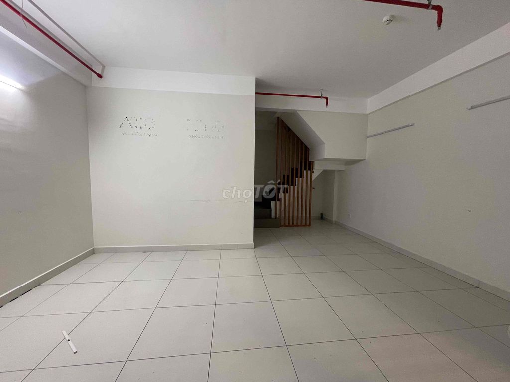 cho thuê shophouse nam long 2, nằm cạnh công viên, mát mẻ nguyên ngày