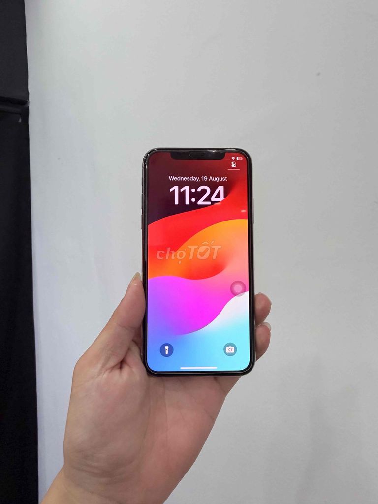 iPhone Xs 256GB Trắng Zin Nguyên Cây. Mua bán Điện thoại tại Quận Đống Đa Hà Nội được đăng bởi Tùng Táo Hanoi Mobile hình 1