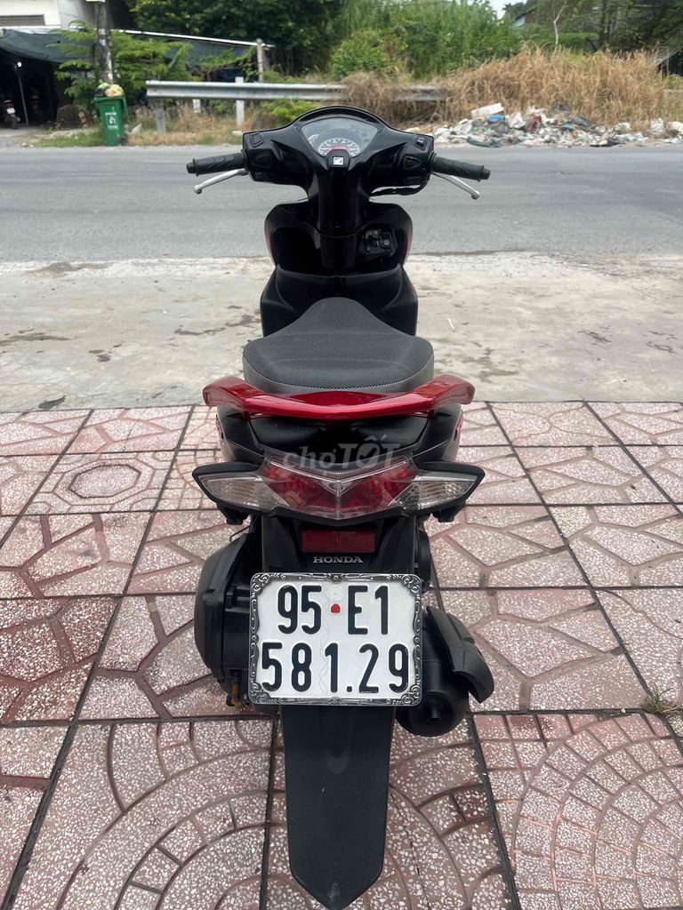 Honda Vision 2018 Đen nhám. Mua bán Xe máy tại Quận Cái Răng Cần Thơ được đăng bởi CẦM ĐỒ TRUNG TÍN  hình 9