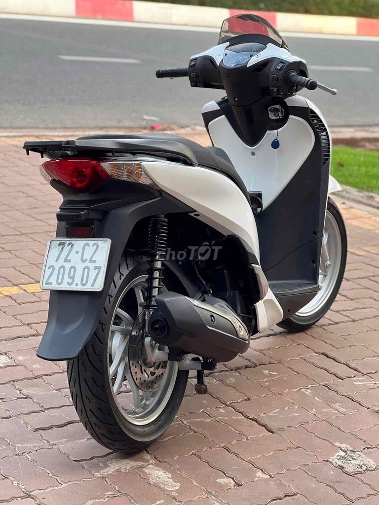 SHVN150i lên áo ý gtdd không chính chủ. Mua bán Xe máy tại Thành phố Vũng Tàu Bà Rịa - Vũng Tàu được đăng bởi Phạm Việt Bình hình 3