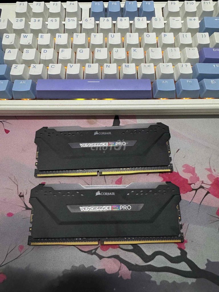 RAM Corsair Vengeance RGB Pro 16GB Đen LED RGB. Mua bán Linh kiện (RAM, Card...) tại Huyện Hoài Đức Hà Nội được đăng bởi Nam Phương hình 1