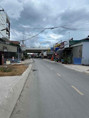 Cho thuê mặt bằng Tầm Vu - Trần Hoàng Na cũ