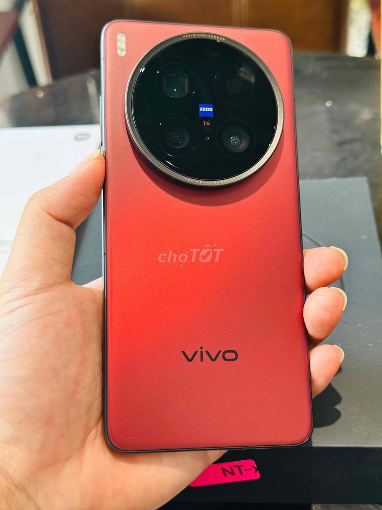 Vivo X200 Ultra 16GB/512GB Fullbox Sạc 24 lần. Mua bán Điện thoại tại Quận Hà Đông Hà Nội được đăng bởi DPhone hình 1