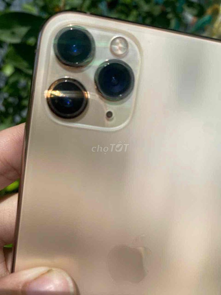 Apple iPhone 11 Pro Max 64GB Vàng. Mua bán Điện thoại tại Thành phố Cao Lãnh Đồng Tháp được đăng bởi Thiện Trần hình 1