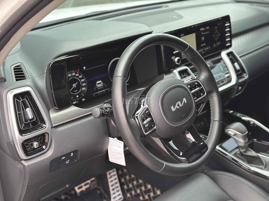 Kia Sorento 2022 - 30000 km. Mua bán Ô tô tại Quận 12 Tp Hồ Chí Minh được đăng bởi F2Auto hình 10