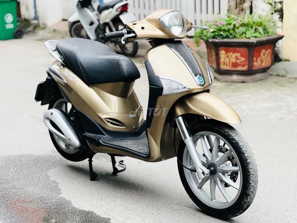 Piaggio Liberty 125 ie MÀU VÀNG CÁT NGUYÊN BẢN. Mua bán Xe máy tại Quận Bắc Từ Liêm Hà Nội được đăng bởi Thanh Tuyền hình 3