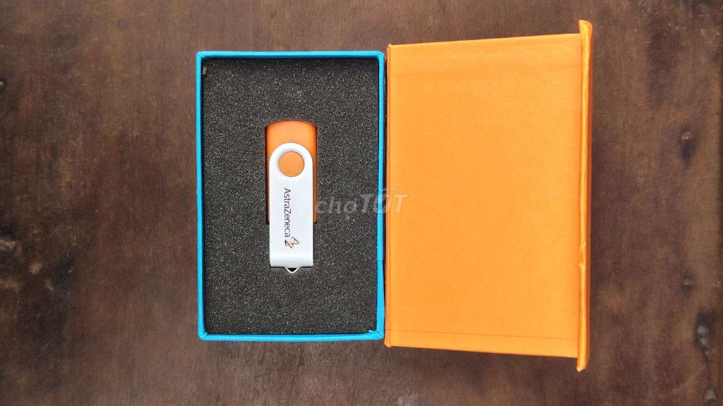 USB 16GB 2.0 Mới. Mua bán Phụ kiện (Màn hình, Chuột...) tại Thành phố Tân An Long An được đăng bởi Tân hình 1