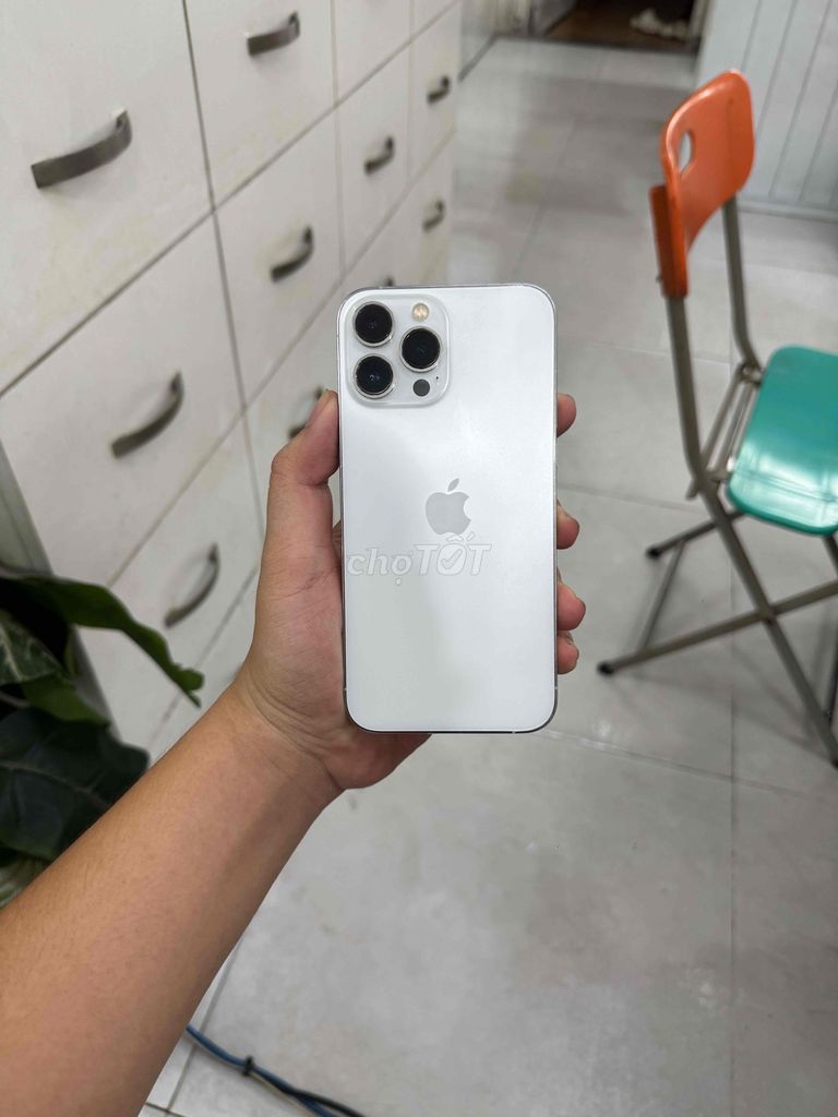 iPhone 13 Pro Max 512GB quốc tế màu trắng. Mua bán Điện thoại tại Quận Gò Vấp Tp Hồ Chí Minh được đăng bởi Tony Mobile hình 1