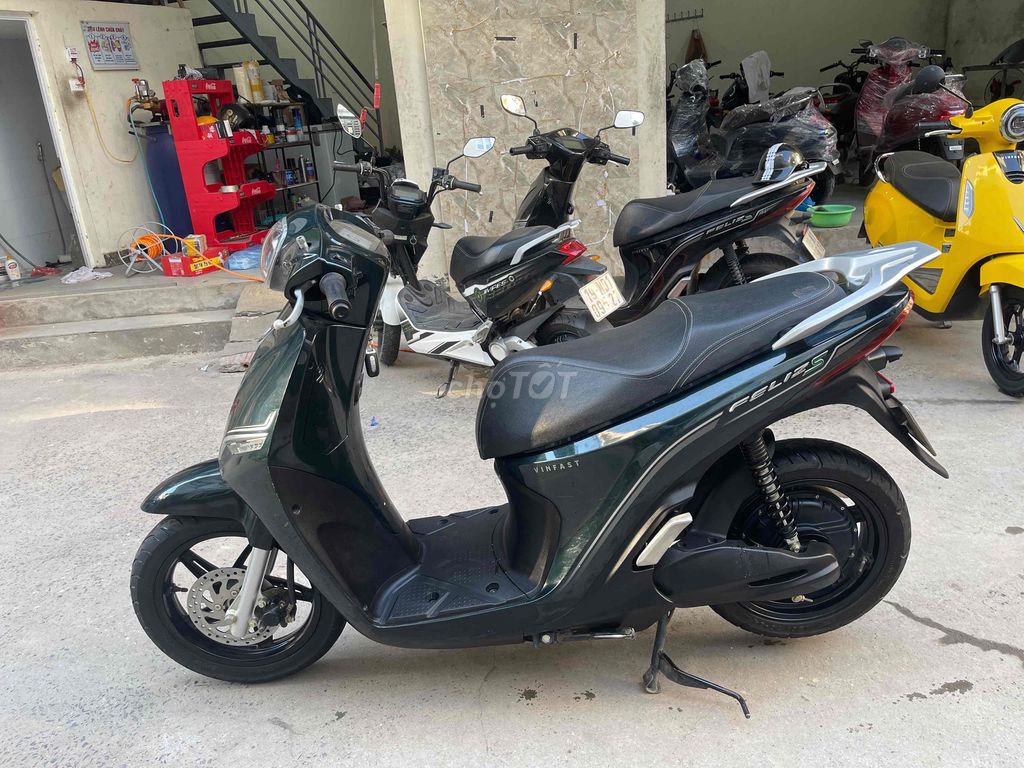 Vinfast Feliz S 2023 Xanh rêu 11856 km. Mua bán Xe điện tại Quận Ba Đình Hà Nội được đăng bởi Nguyễn Huy Hoàng hình 2