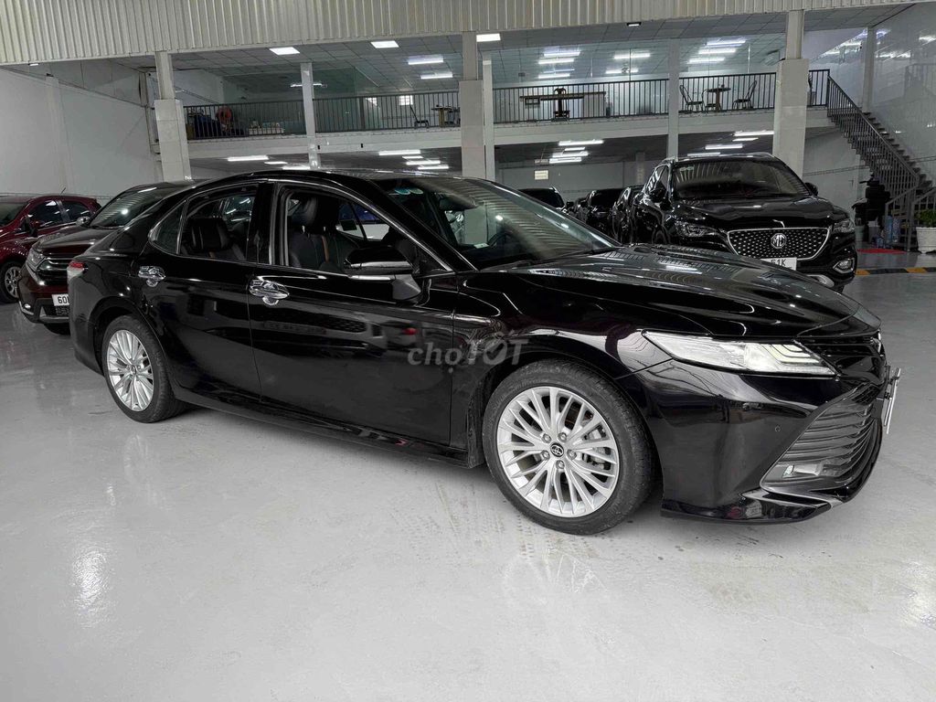 Toyota Camry 2.5Q Đen Tím 45.000 Km 2019 Nhập Thai. Mua bán Ô tô tại Thành phố Thủ Đức Tp Hồ Chí Minh được đăng bởi Long Auto Vạn Phúc hình 5