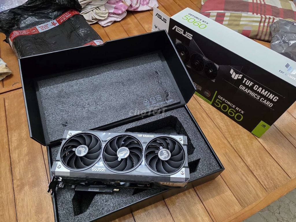 Card đồ họa Asus TUF RTX 5060 Đen. Mua bán Linh kiện (RAM, Card...) tại Quận Hải Châu Đà Nẵng được đăng bởi Bảo hình 1