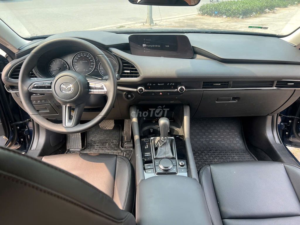 Mazda 3 1.5AT 2022 luxury tư nhân 1 chủ Hà Nội. Mua bán Ô tô tại Quận Thanh Xuân Hà Nội được đăng bởi Nguyễn Quang Đức hình 16