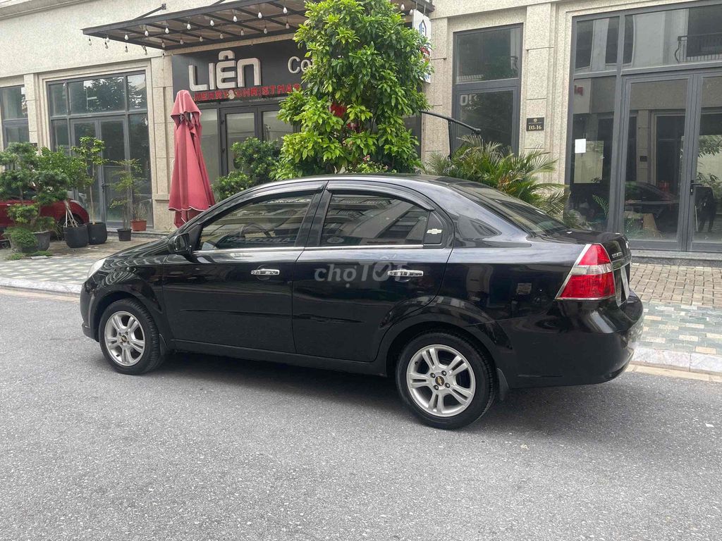 Chevrolet Aveo 2013 автомат чёрный 100000 км
