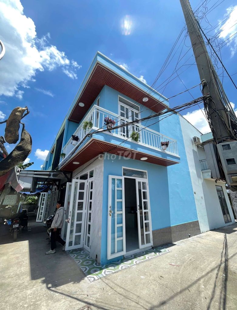 Căn GÓC 2 MẶT TIỀN 295tr có sổ giáp chợ Bà Điểm Hóc Môn