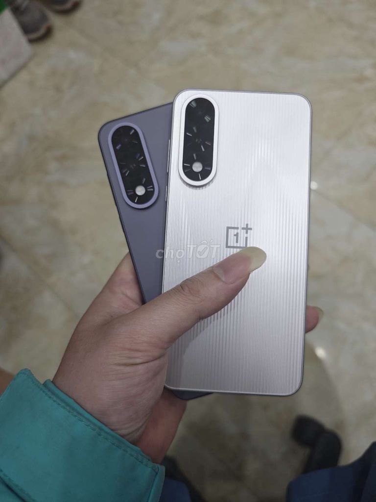 OnePlus Ace 5 Ultra 256GB Bạc, Xám. Mua bán Điện thoại tại Quận Hai Bà Trưng Hà Nội được đăng bởi PIN MOBILE hình 1