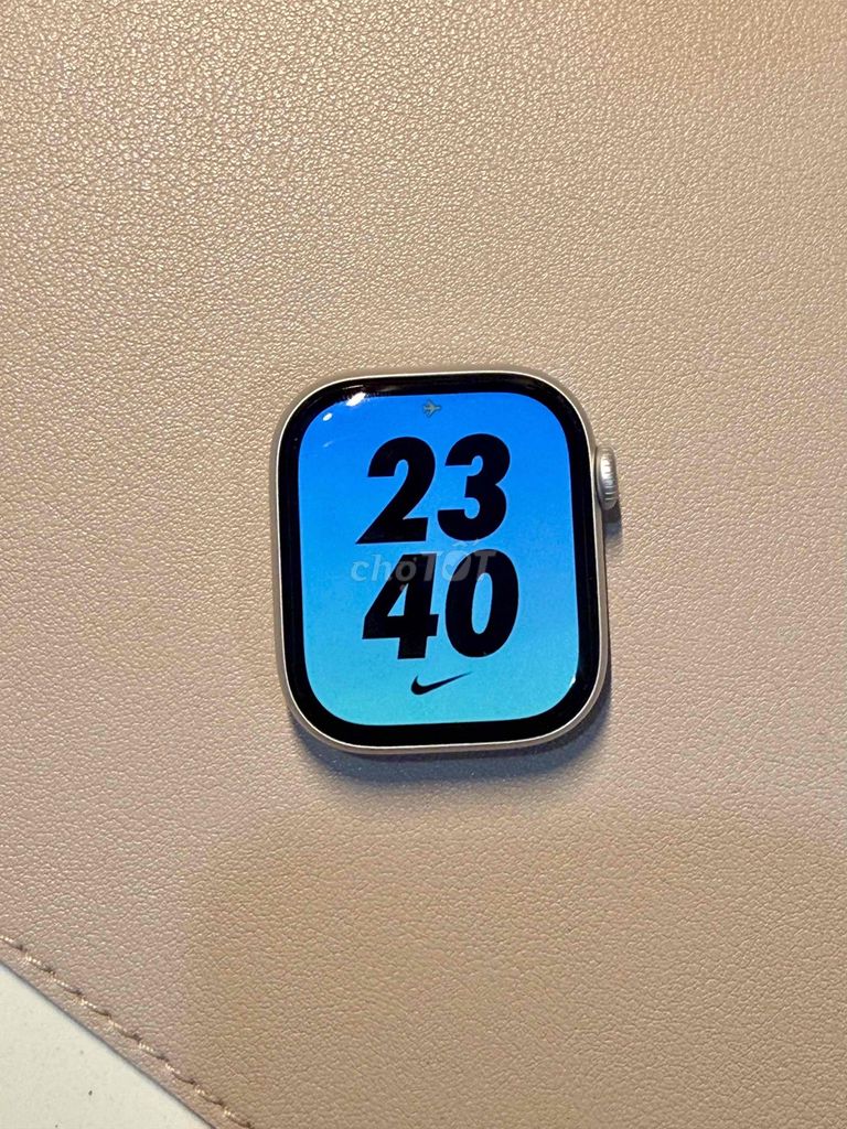 Apple Watch Series 10 Silver 42mm. Mua bán Thiết bị đeo thông minh tại Quận 7 Tp Hồ Chí Minh được đăng bởi Minh  hình 1