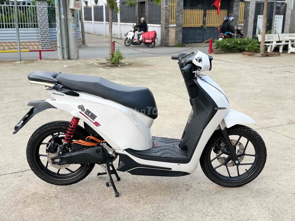 КВАНТУМ S1 2026 Белый 17000 км