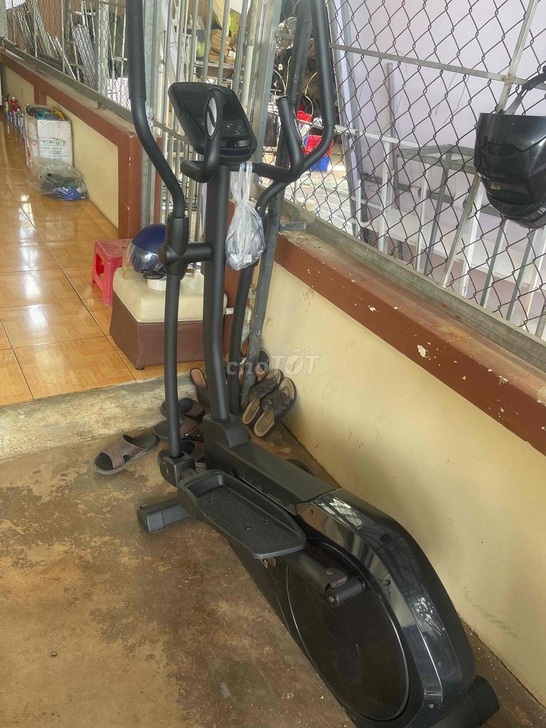 Máy tập toàn thân FS2.5 Đen tiêu hao năng lượng