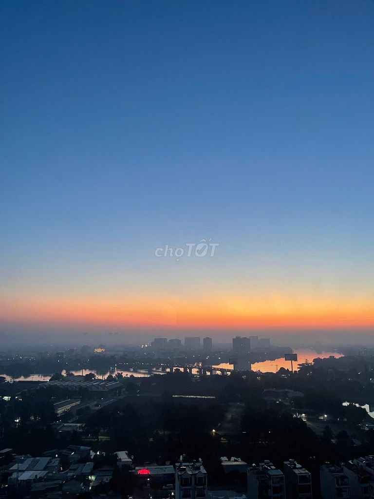 Chính chủ - không đăng ảo - bán căn hộ rooftop 72m2 full nt view sông