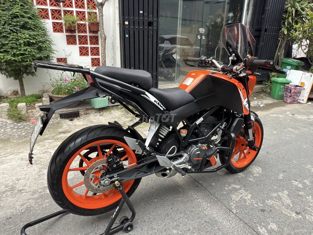 Duke 200 date 2019 chính chủ bán đồ zin còn đủ. Mua bán Xe máy tại Quận Bình Tân Tp Hồ Chí Minh được đăng bởi Tài Nho hình 3