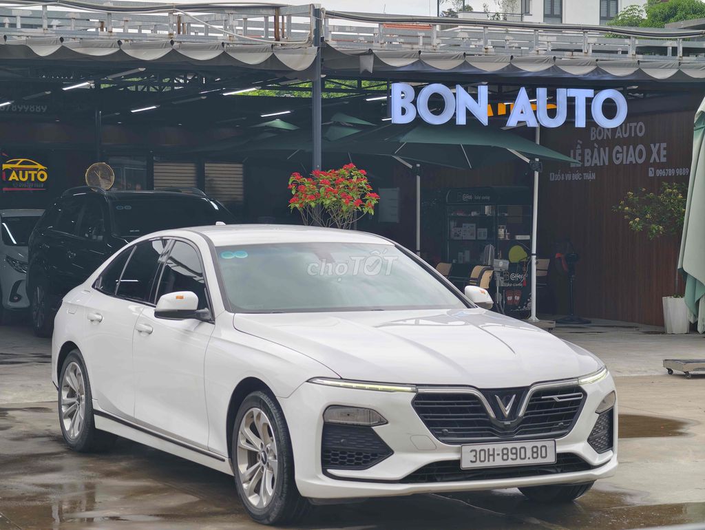 VinFast Lux A2.0 2019 2.0 AT - km màu trắng. Mua bán Ô tô tại Quận Long Biên Hà Nội được đăng bởi BON AUTO hình 1