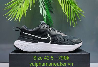Giày chạy nike react size 42.5 2hand authentic