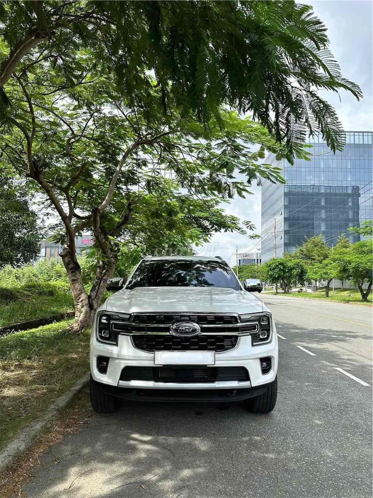 Ford Everest Titanium 4WD 2025 Белый Автомат