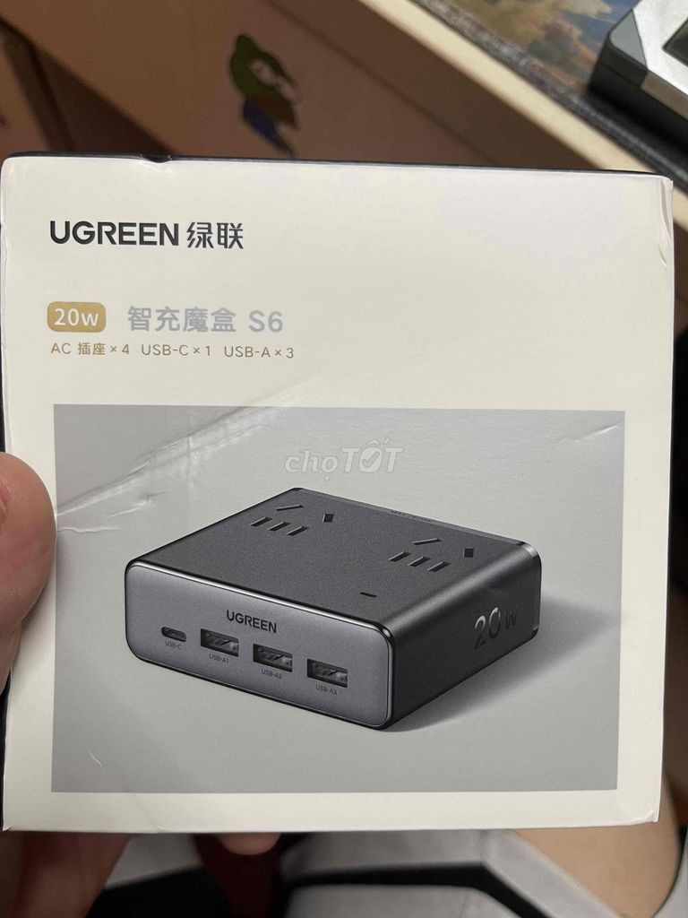 Bảng cắm ổ cắm UGREEN S6 Magic Cube