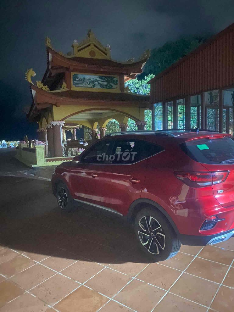 MG MGZS 2022 Luxury 1.5 AT 2WD - 74000 km