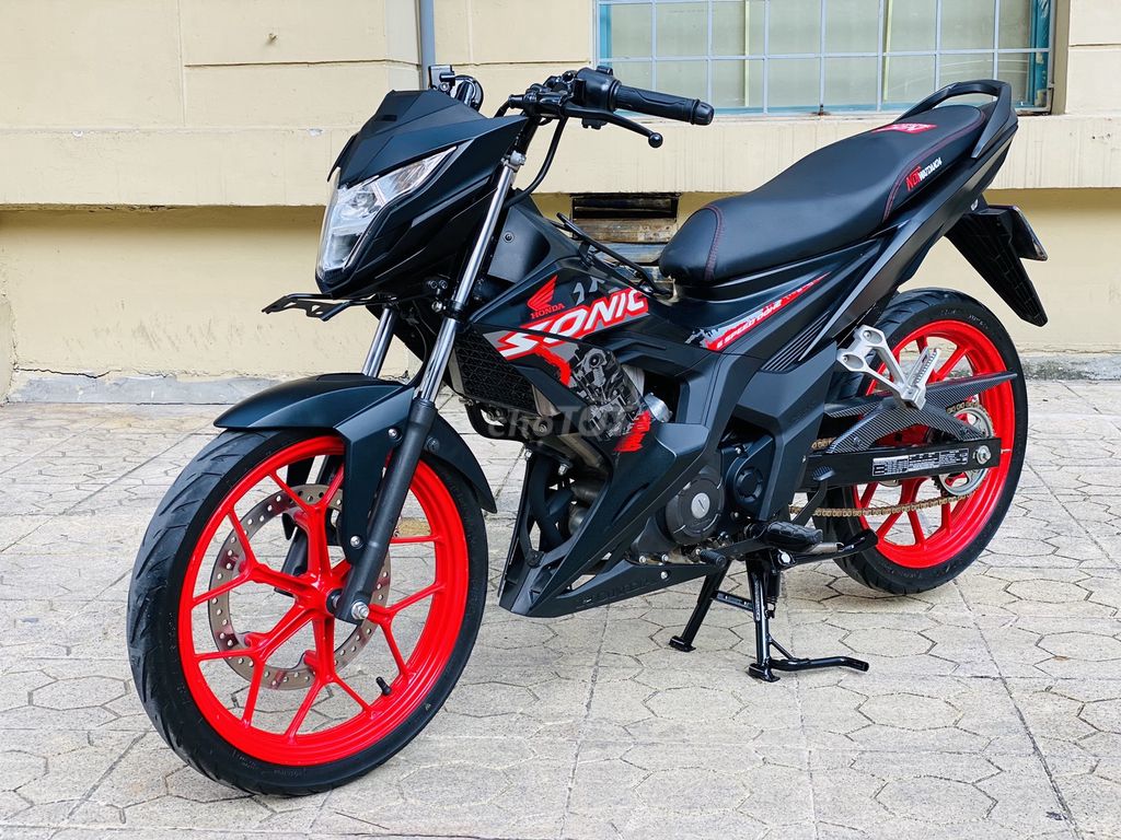 HONDA SONIC 150 MÁY CỰC CĂNG BAO ZIN BIỂN 29. Mua bán Xe máy tại Quận Nam Từ Liêm Hà Nội được đăng bởi Hà Thanh hình 2