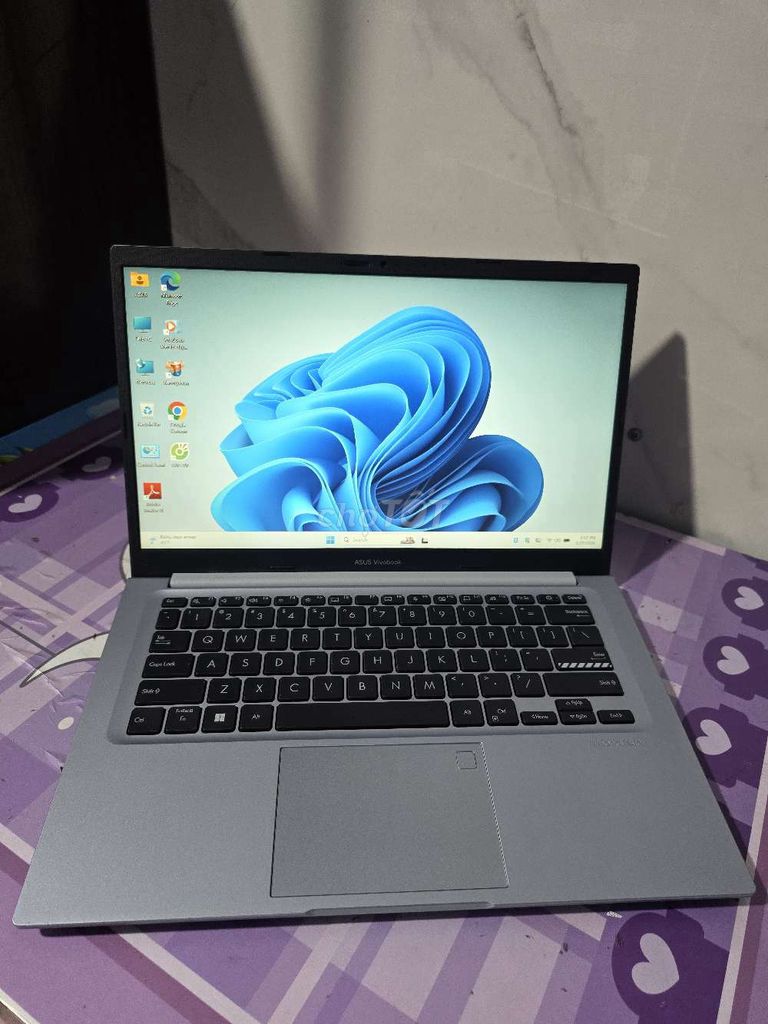 Asus X1402ZA i5-1240P/16GB/512G/14" FHD zin đẹp. Mua bán Laptop tại Quận 12 Tp Hồ Chí Minh được đăng bởi Cầm Đồ Thanh Lý hình 1