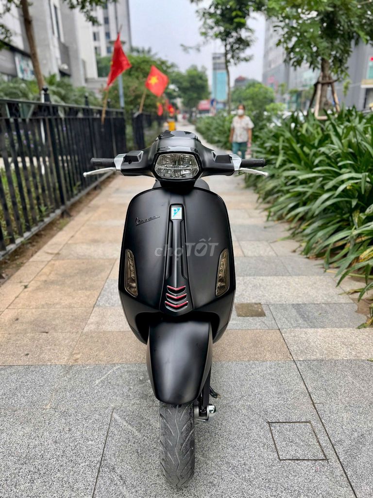 VESPA SPRINT tặng cặp dầu láp, thảm trải sàn. Mua bán Xe máy tại Quận Cầu Giấy Hà Nội được đăng bởi minh khang hình 3