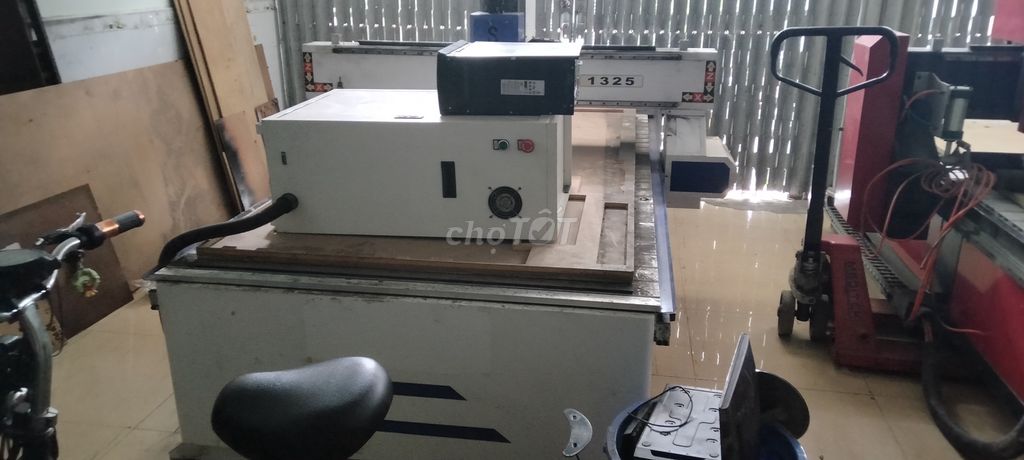 Máy CNC 1325 Xanh trắng củ 5.5 kw. Mua bán Đồ chuyên dụng, Giống nuôi trồng tại Huyện Hóc Môn Tp Hồ Chí Minh được đăng bởi phạm  phương dung hình 1