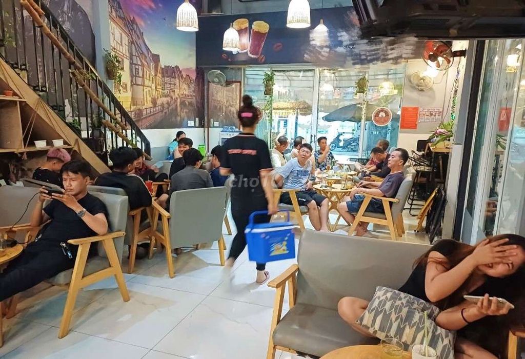 Sang quán cafe căn góc 2 mặt tiền đẹp phường Bình Trị Đông Bình Tân